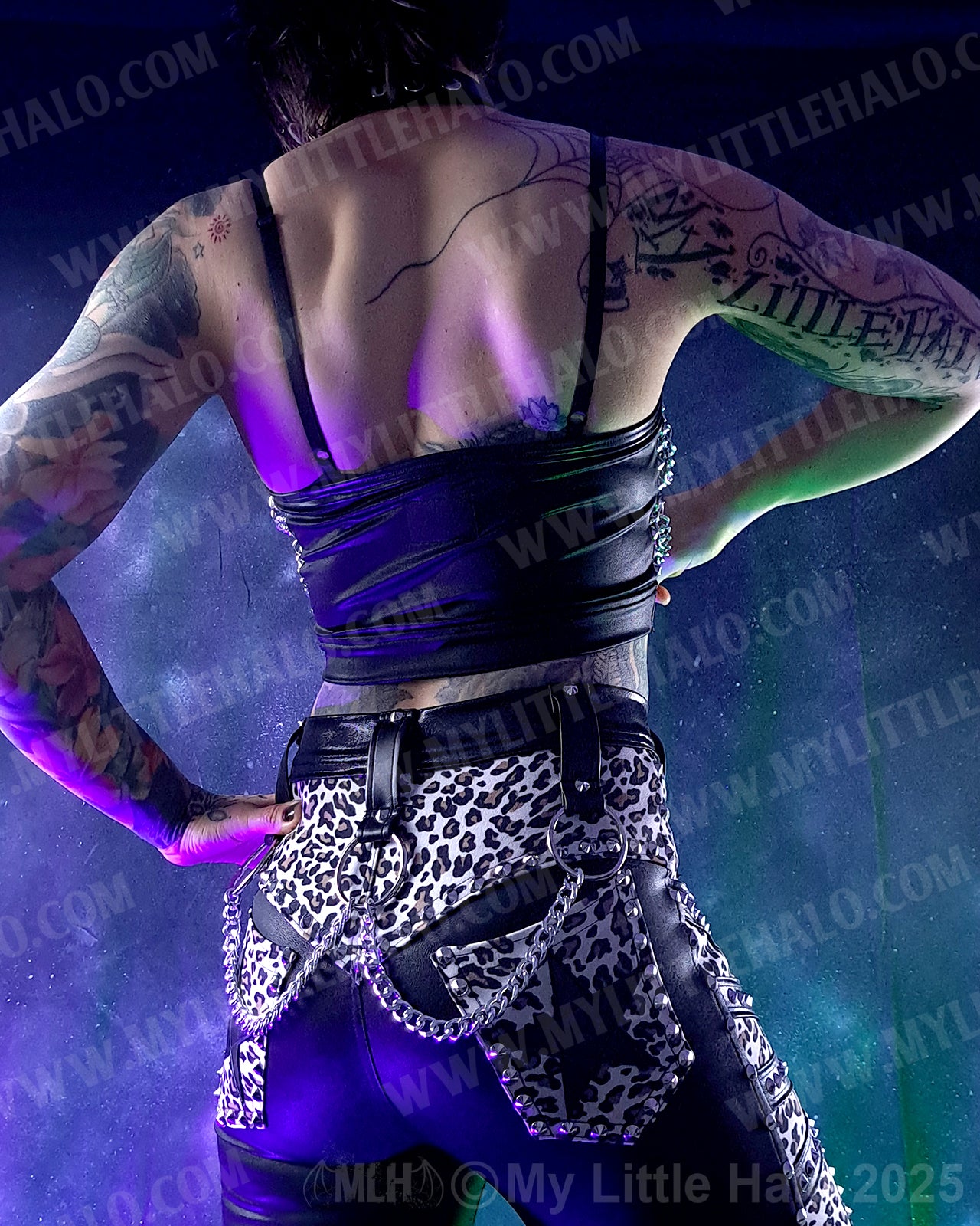 #6 Matte Black & Wet Look Rings & Chains Top