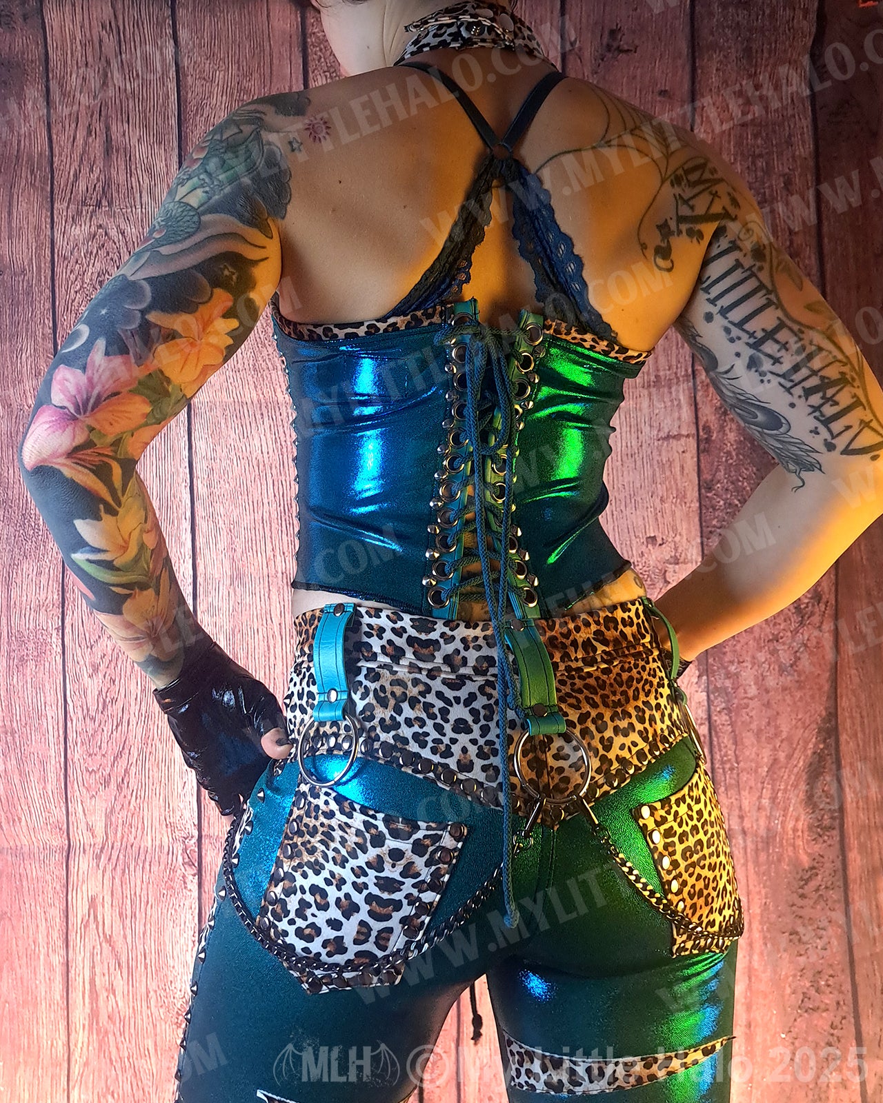 #8 Teal & Cheetah Rivet Halter