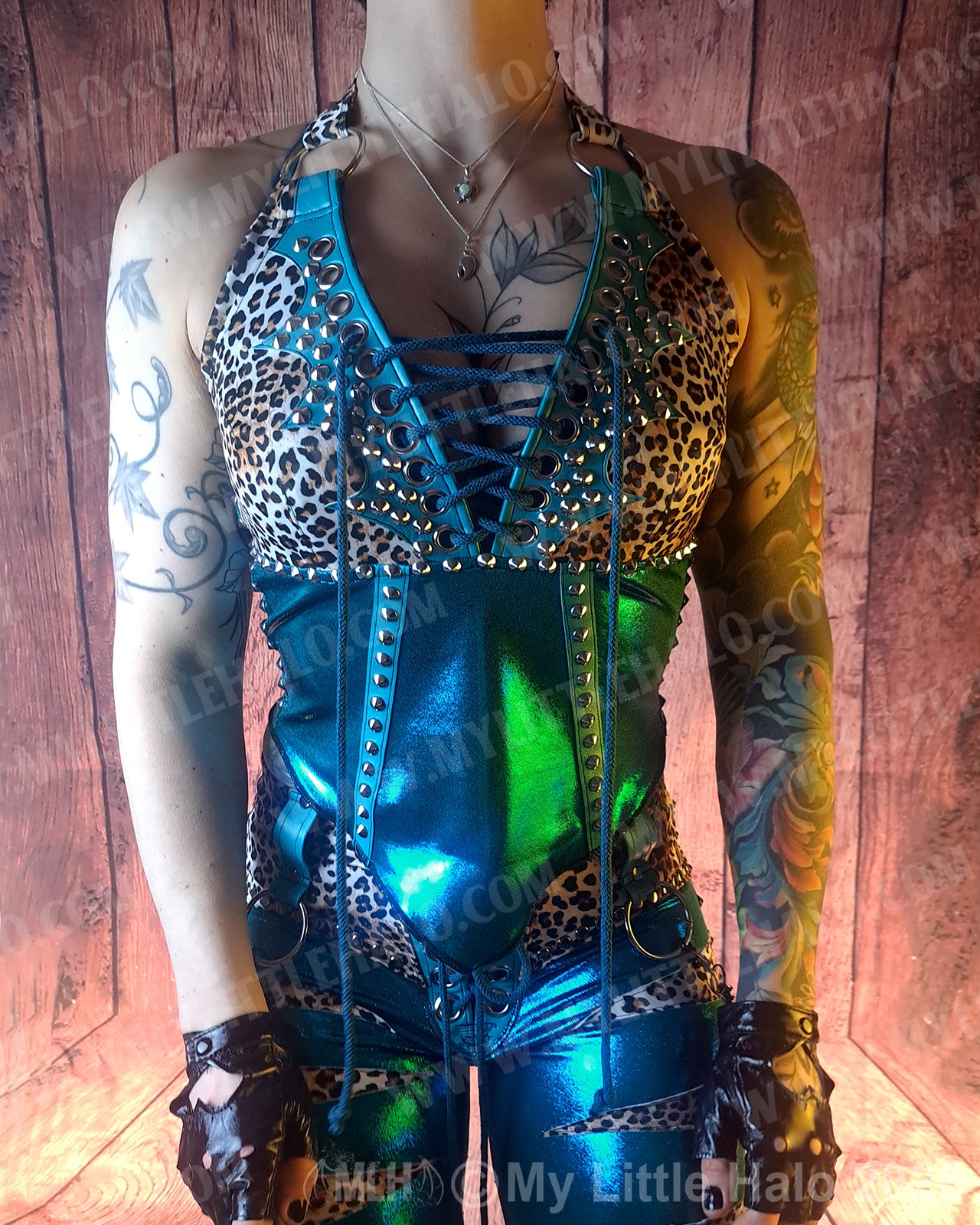 #8 Teal & Cheetah Rivet Halter