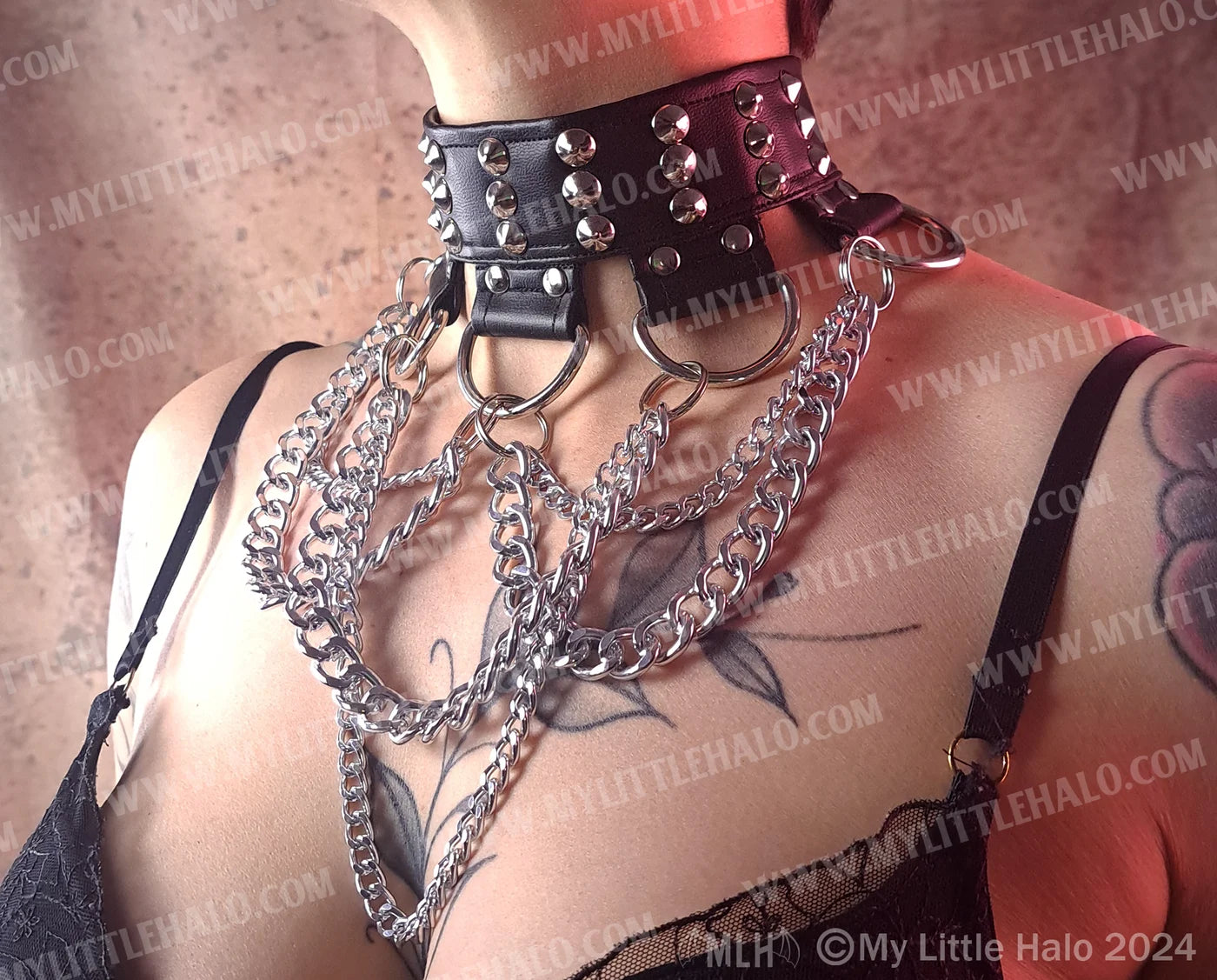 Choker 14 D-Rings, Cones & Chains