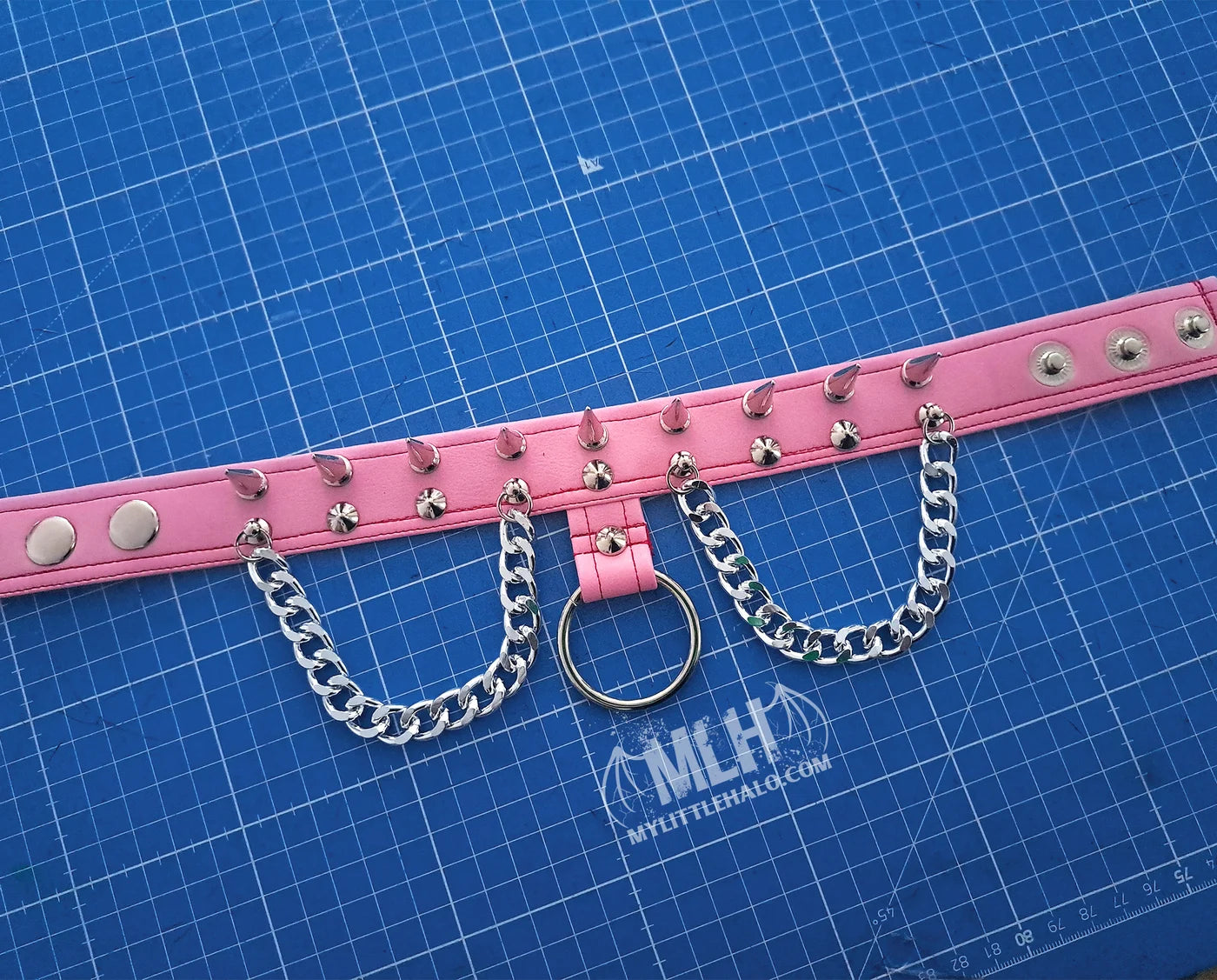 #12 Light Pink Spike & Chain Choker (24-01-00-32)