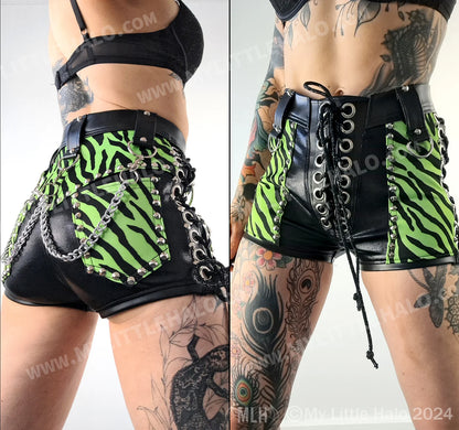 High Waist Green Zebra Chain Shorts