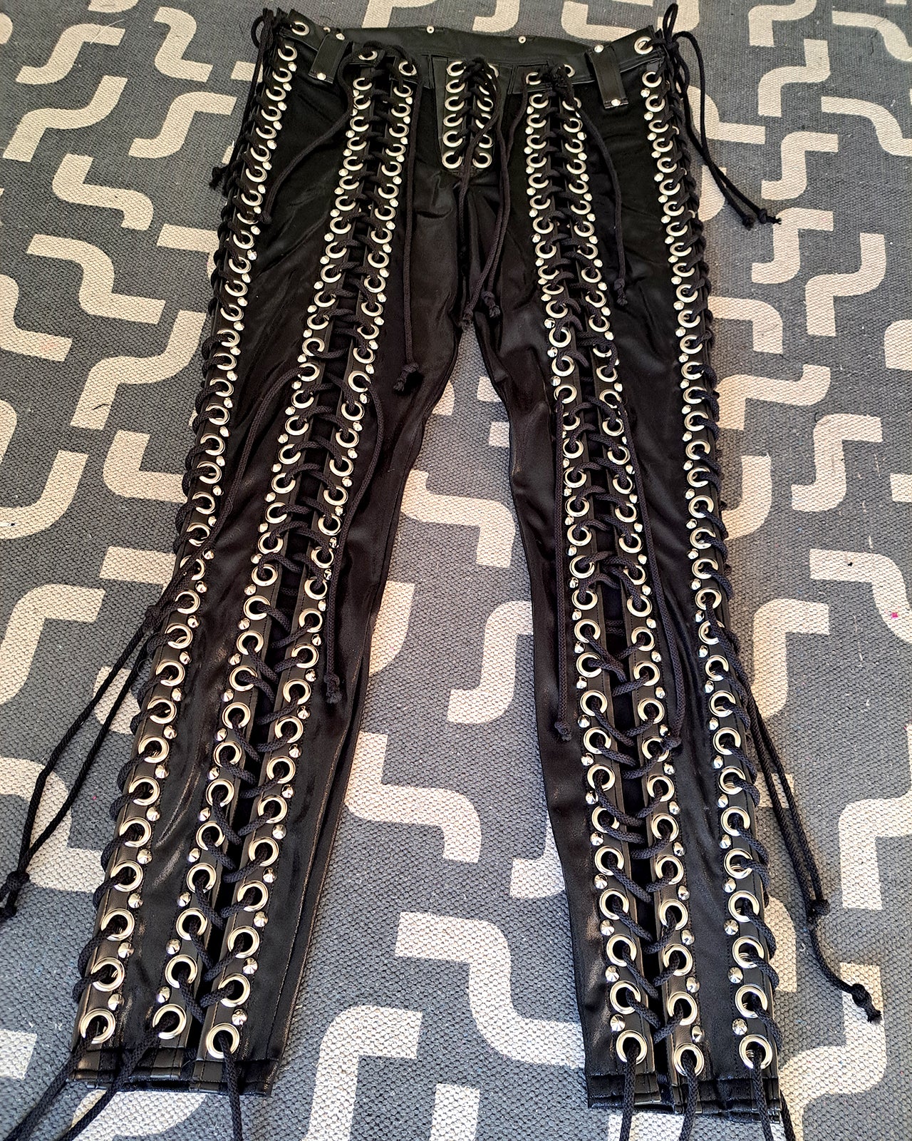Black Double Lace up Skinny Pants (Size L/XL)