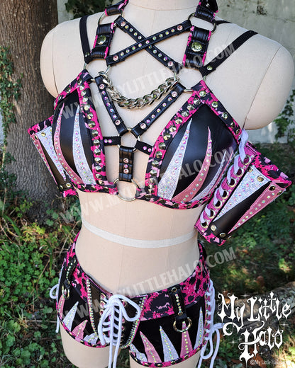 Pink, Black & White 3 Piece Wrestling Set