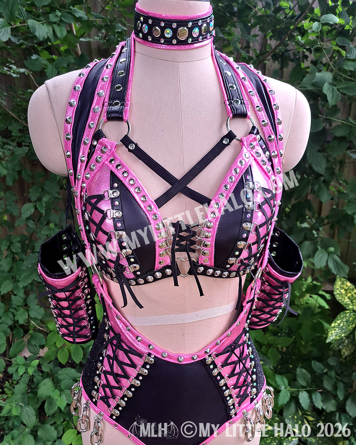 Baby Pink & Black Lace up 5 Piece Wrestling Set