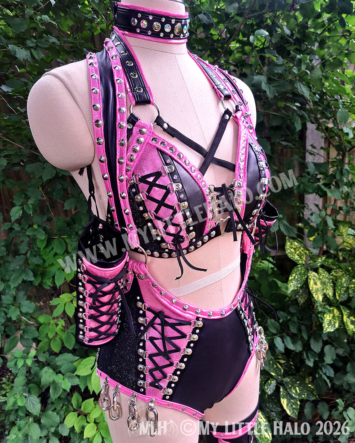 Baby Pink & Black Lace up 5 Piece Wrestling Set