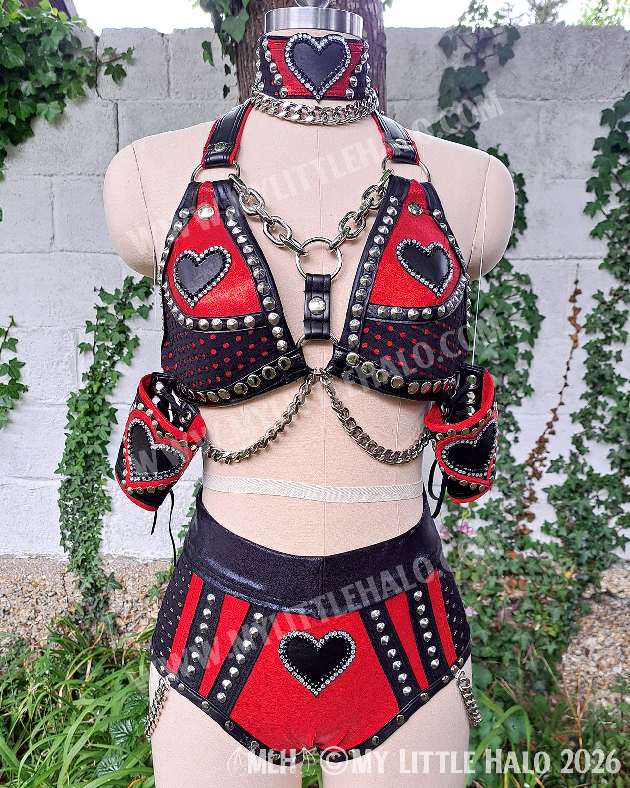 Red & Black Fishnet & Black Heart Wrestling Set
