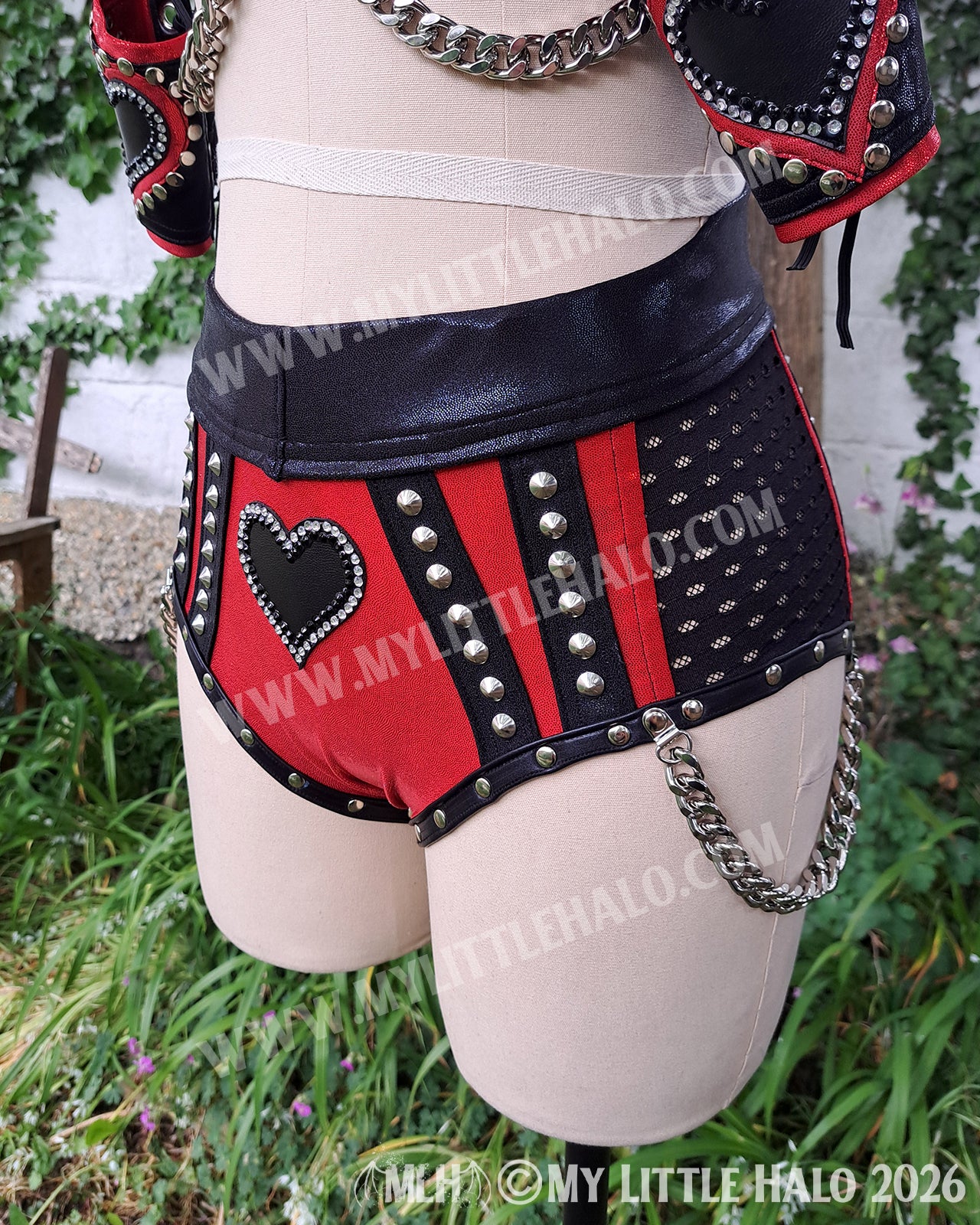 Red & Black Fishnet & Black Heart Wrestling Set