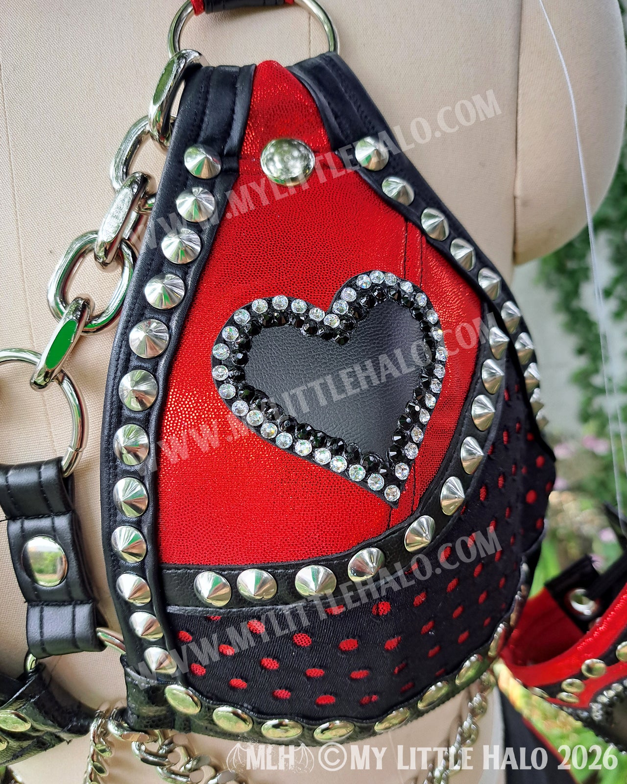 Red & Black Fishnet & Black Heart Wrestling Set
